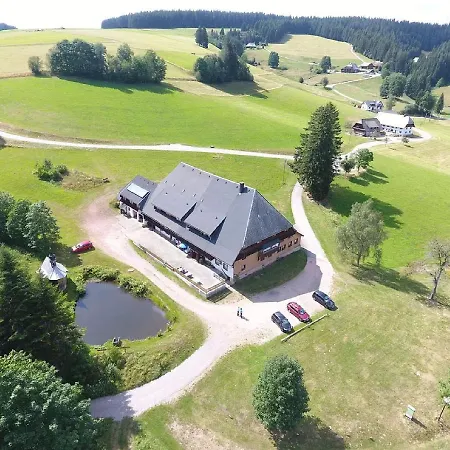 Апартаменты Zum Wilden Michel Linach