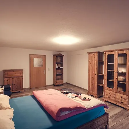 Zum Wilden Michel Апартаменты Linach